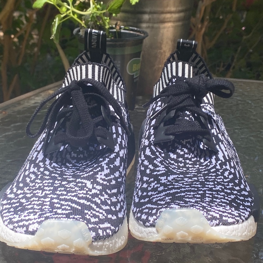 Adidas NMD_R1 Black & White Primeknit Sneakers - Picture 4 of 14